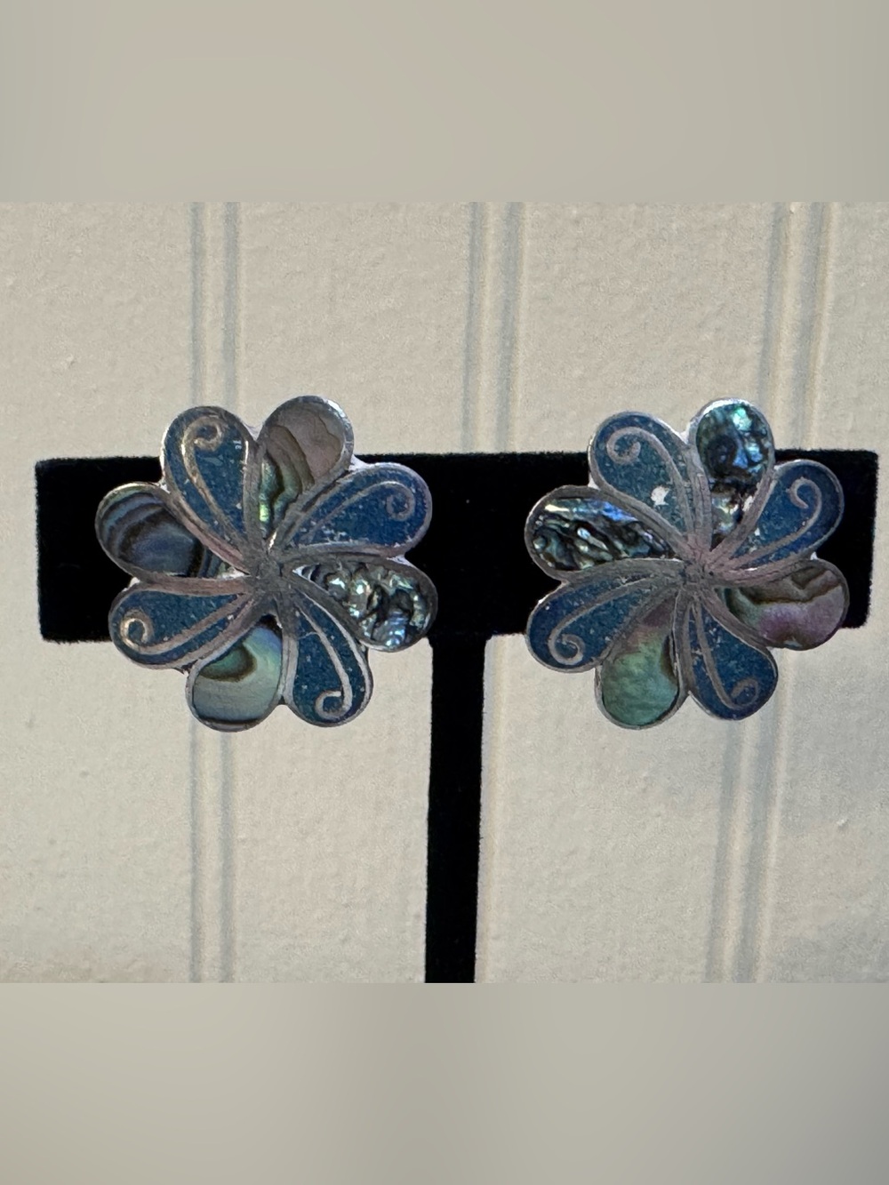 Vtg Taxco Mexico A. Garcia Abalone Inlay Flower Silver 925 Screw on Earrings
